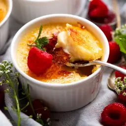 Brulee Pastry img